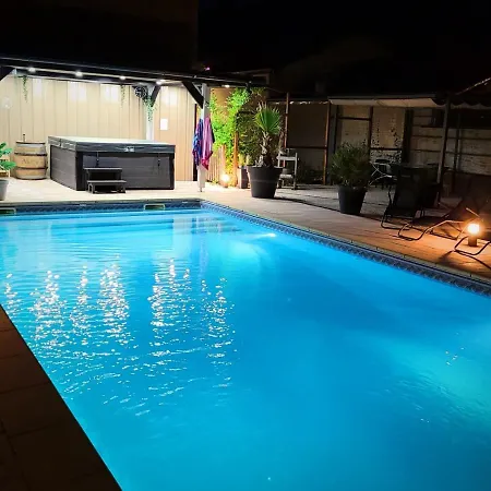 Bed & Breakfast Au Vendangeoir D'hotes *